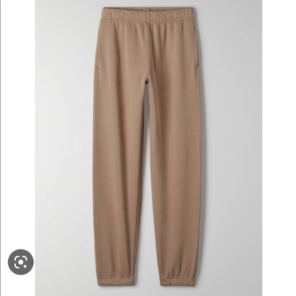 Aritzia TNA CozyAF boyfriend sweatpants - Picture 1 of 3